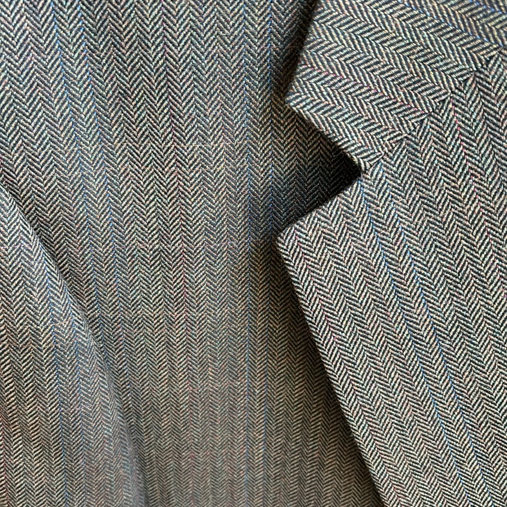 Houndstooth blazer. - Picture 2 of 5